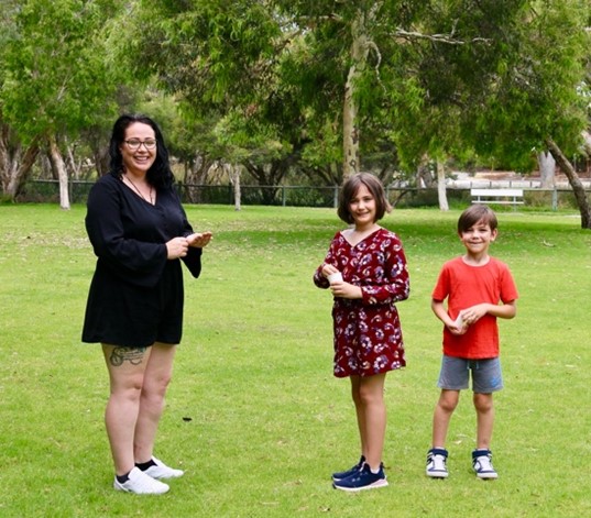 Thanks to peer support, I confidently take my kids to the park
